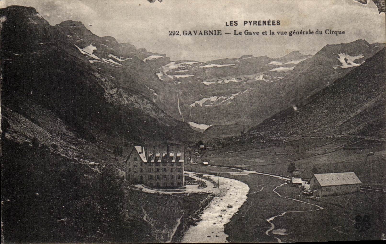 Gavarnie — Le Gave et la vue générale du Cirque — Les Pyrénées, n°292