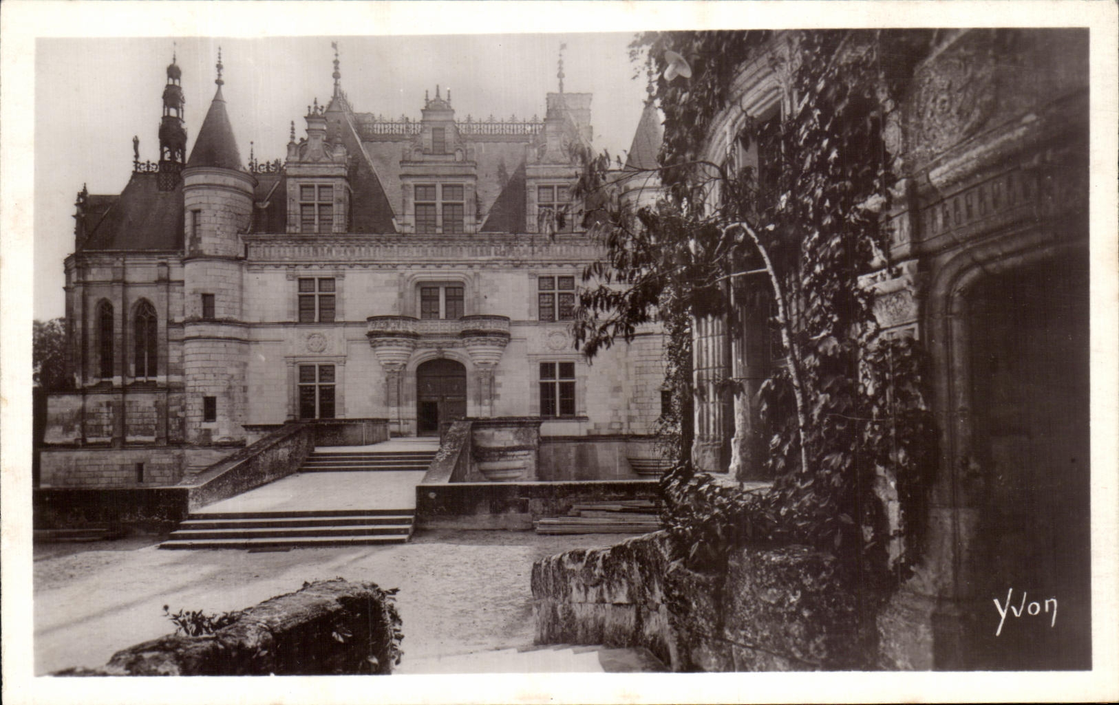 CPA Chateau de Chenonceaux Aile Thomas Bohier et detail de la Tour