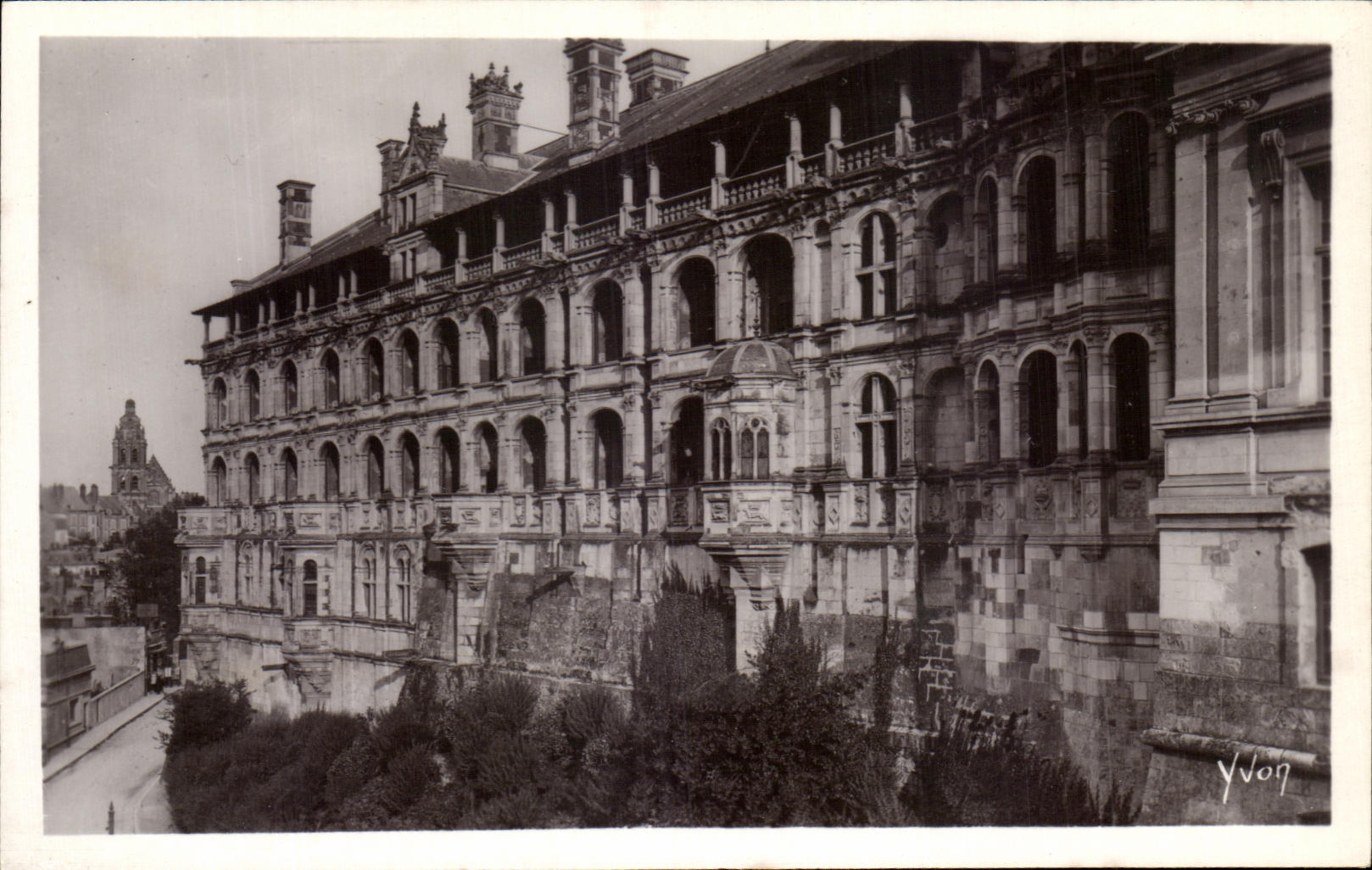 CPA Chateaux De La Loire Chateau de Blois Facade Francois