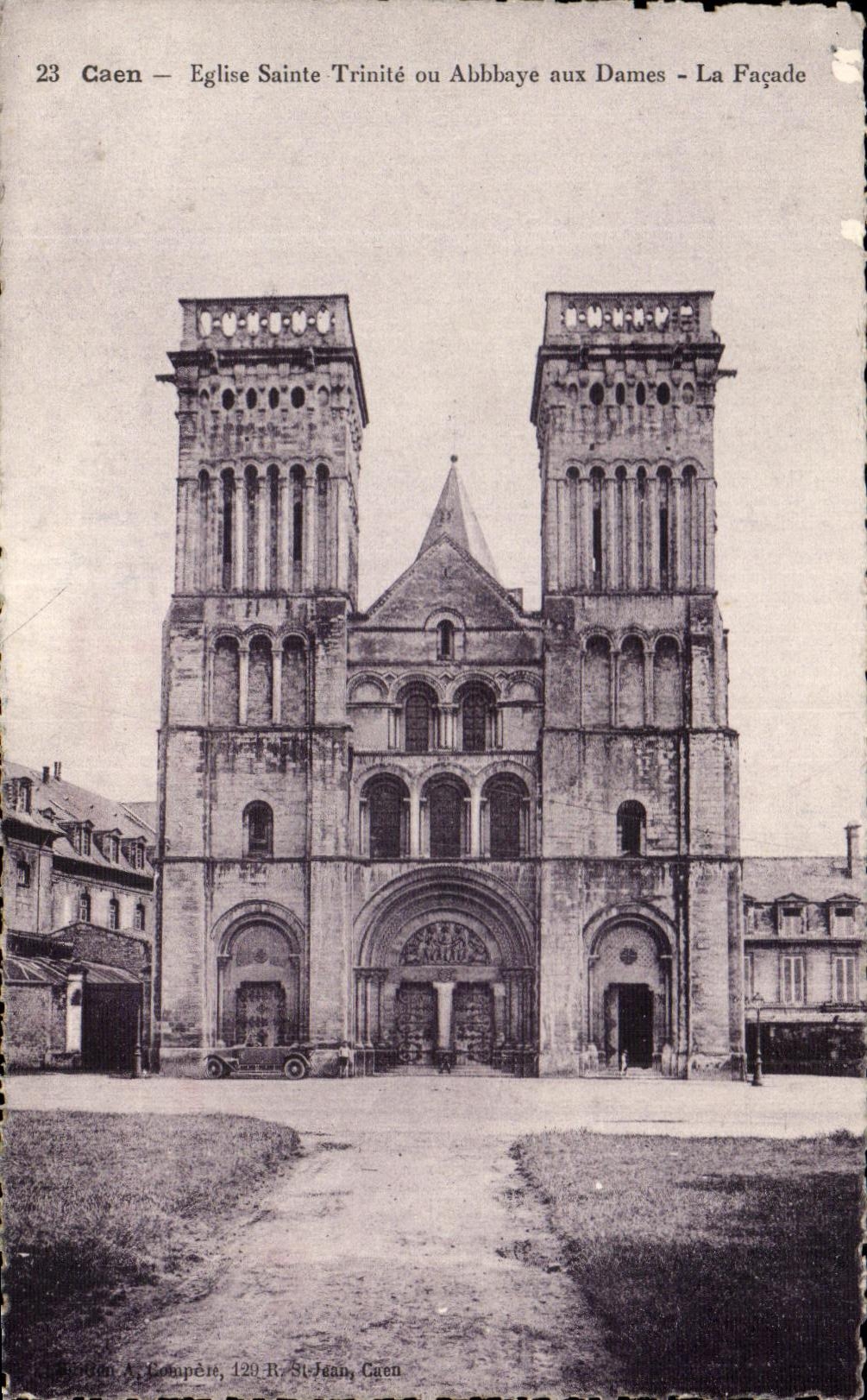 Caen — Kirche Sainte-Trinité oder Abbaye aux Dames — Die Fassade