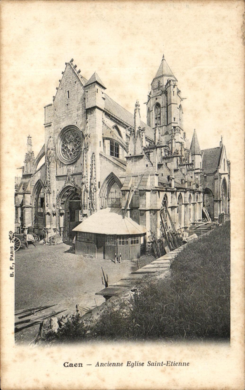Caen — Ancienne Église Saint-Étienne — B. F., Paris