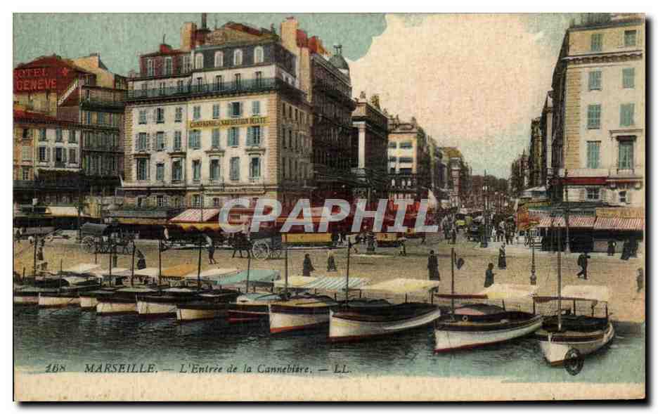 CPA Marseille L'Entree De La Cannebiere Bateaux