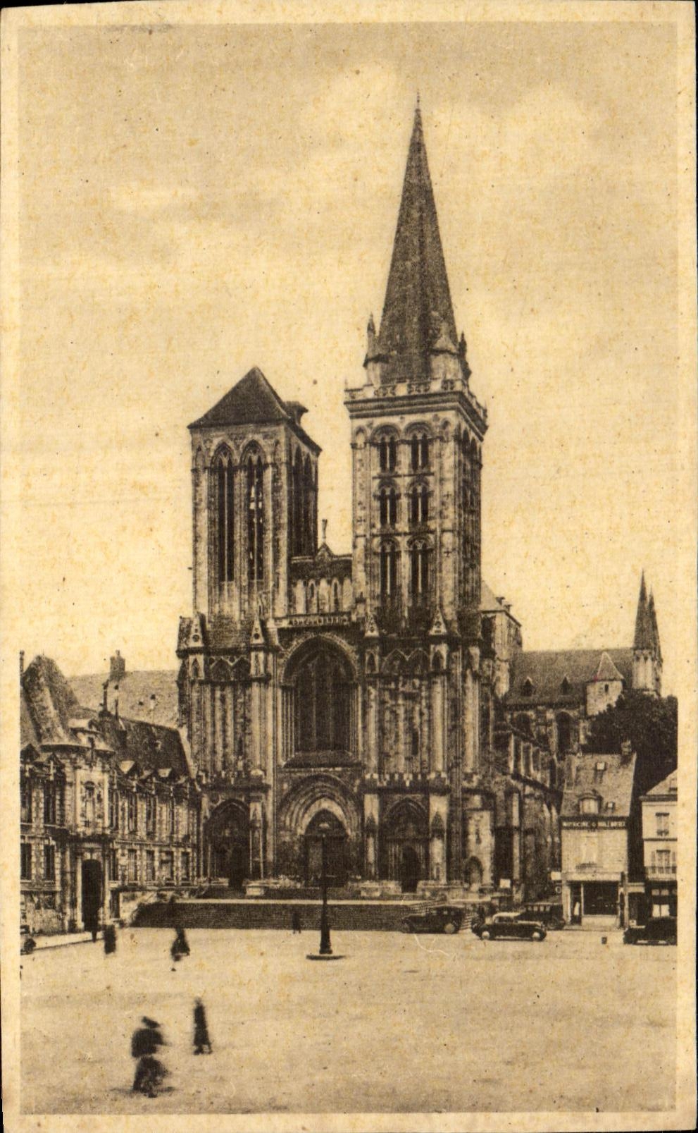 Lisieux — Cathédrale Saint-Pierre — Édition La Cigogne, Deauville