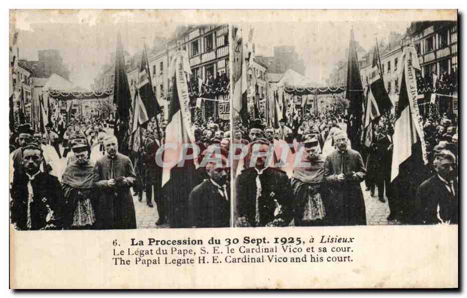 CPA La Procession du Lisieux Les Cardinaux Suivant la Chasse 30 septembre 1925