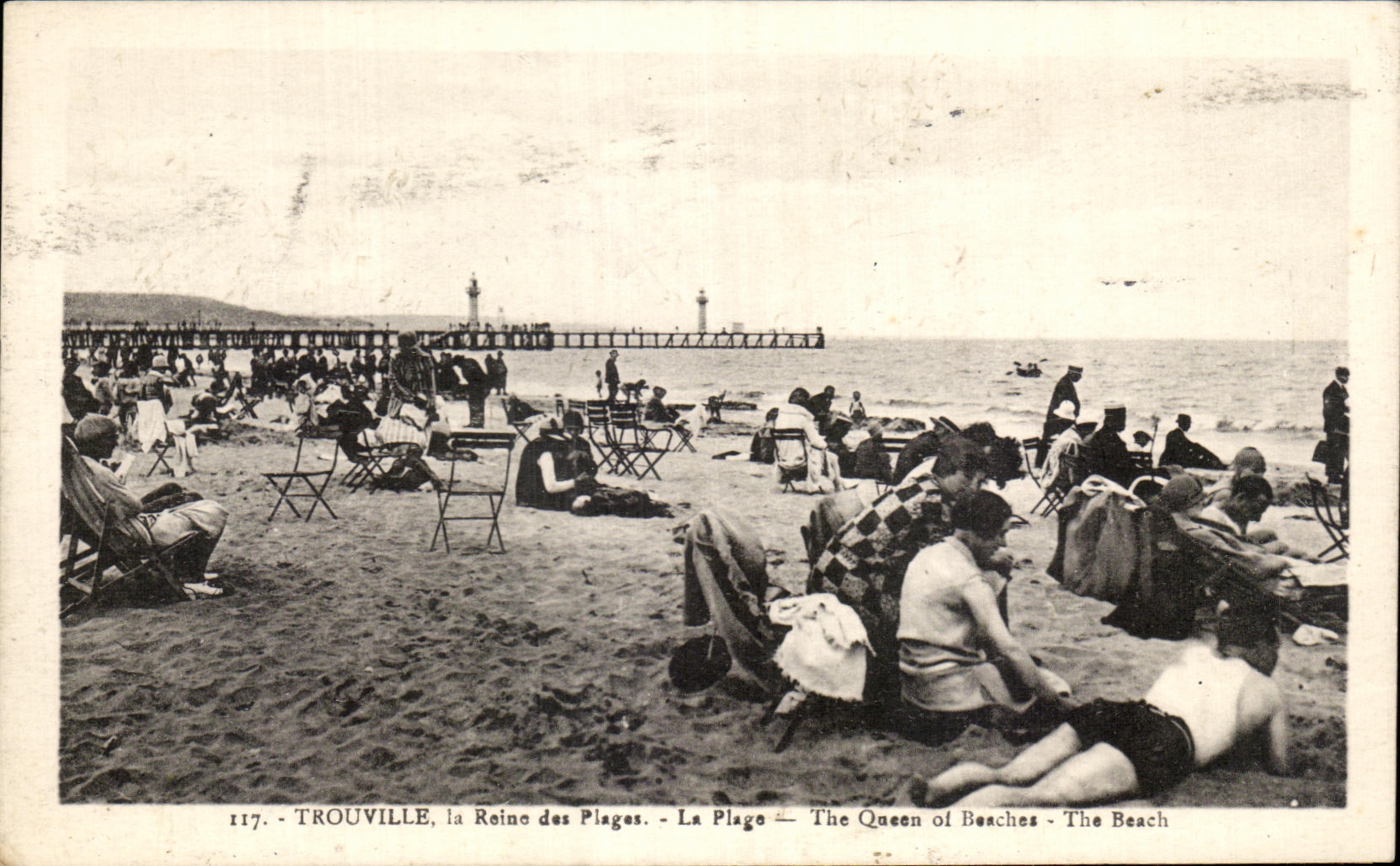 Trouville, la Reine des Plages — La Plage — The Queen of Beaches — The Beach