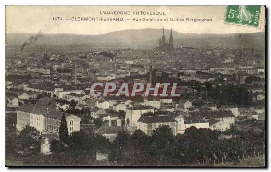 CPA L'Auvergne Pittoresque Clermont Ferrand Vue Generale et Usines Bergougnan