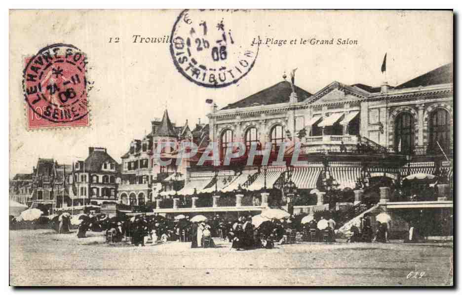 CPA Trouville La Plage et le Grand Salon 