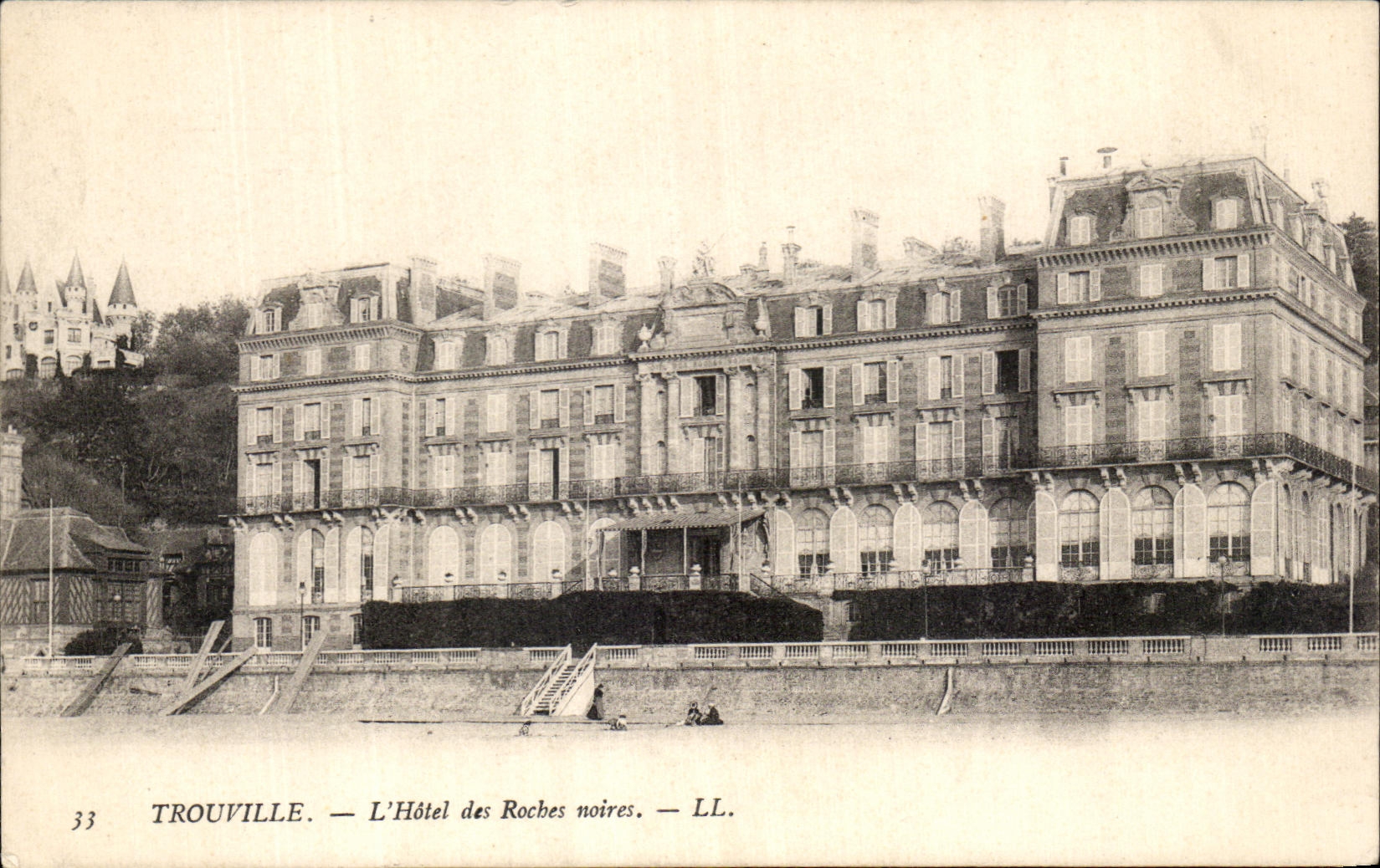 Trouville — L'Hôtel des Roches noires — LL. — n°33
