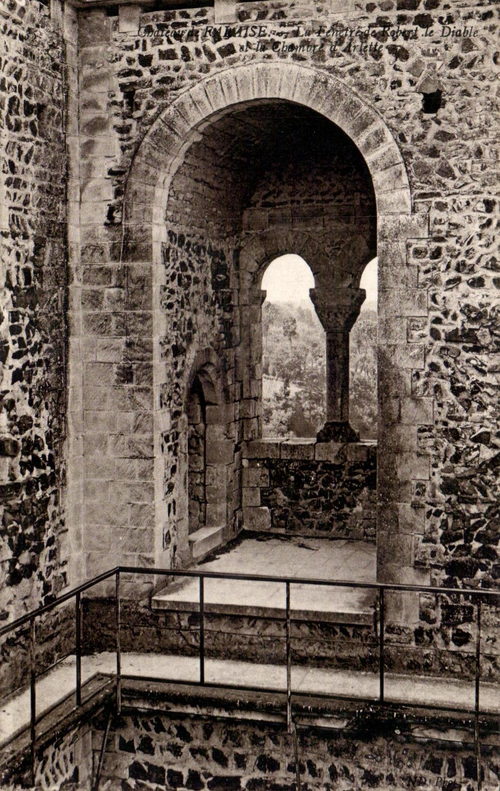 Château de RUBAISE — La Chambre d'Artète — éditeur non identifié