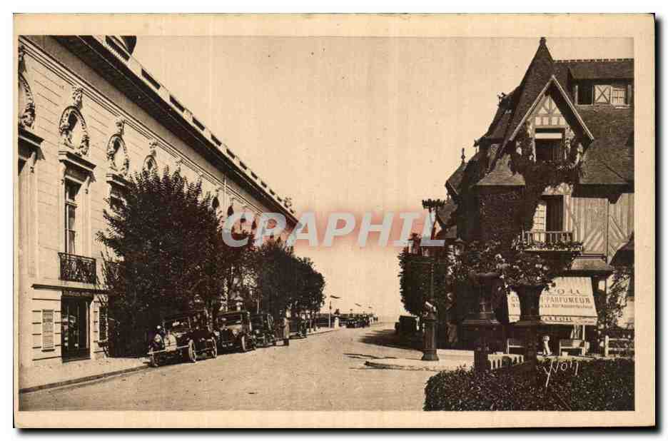 Deauville (Calvados) — Rue Gontaut Biron — Les Editions d'Art YVON, Paris