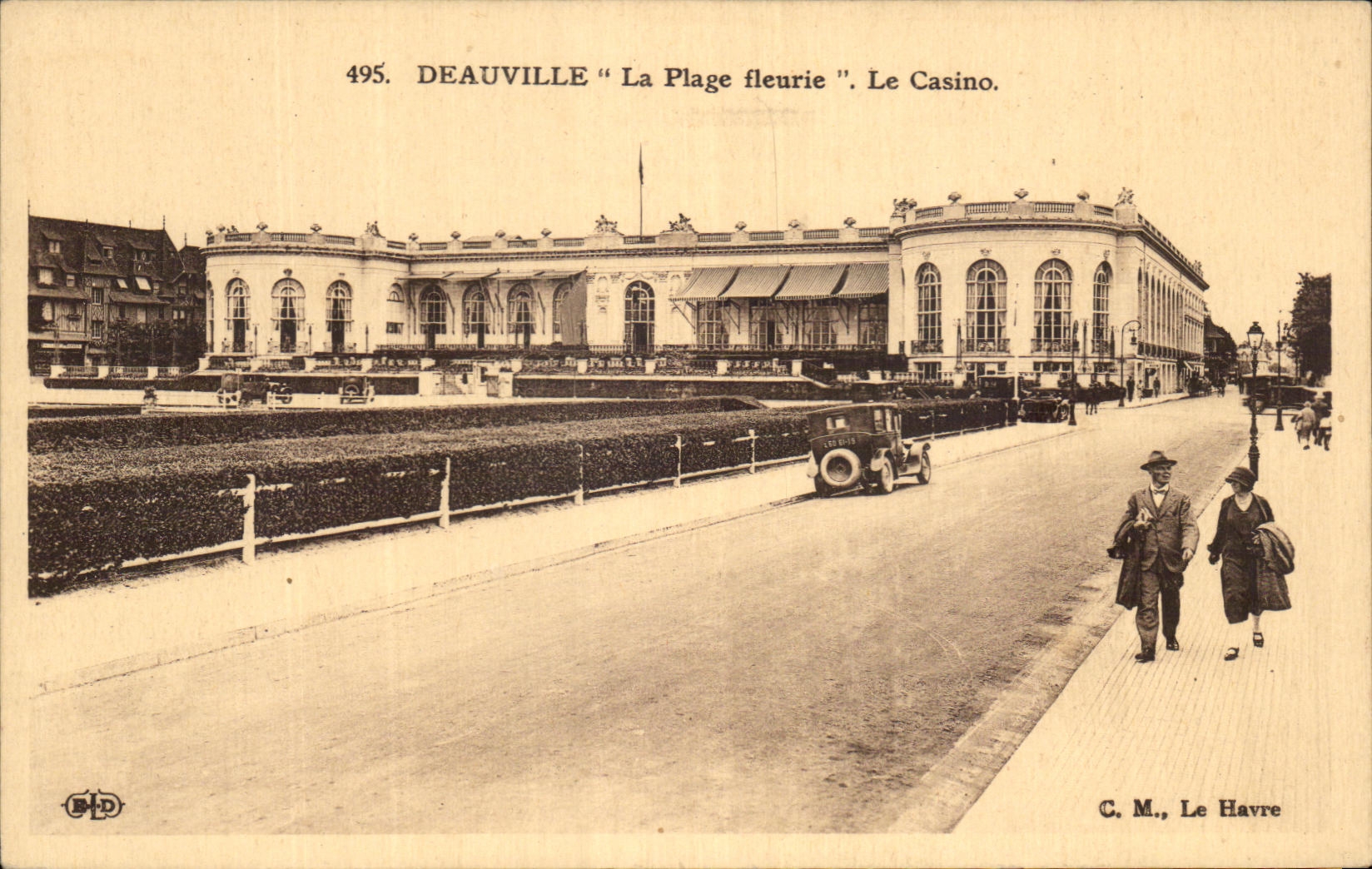 Deauville "La Plage fleurie". Le Casino.