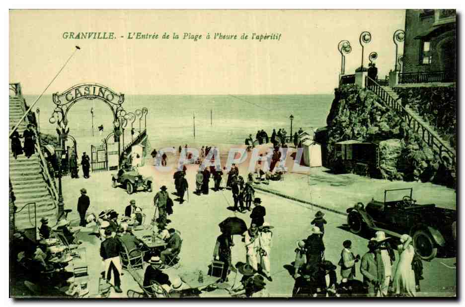 Granville - L'Entrée de la Plage à l'Heure de l'Apéritif — Serrand, Granville