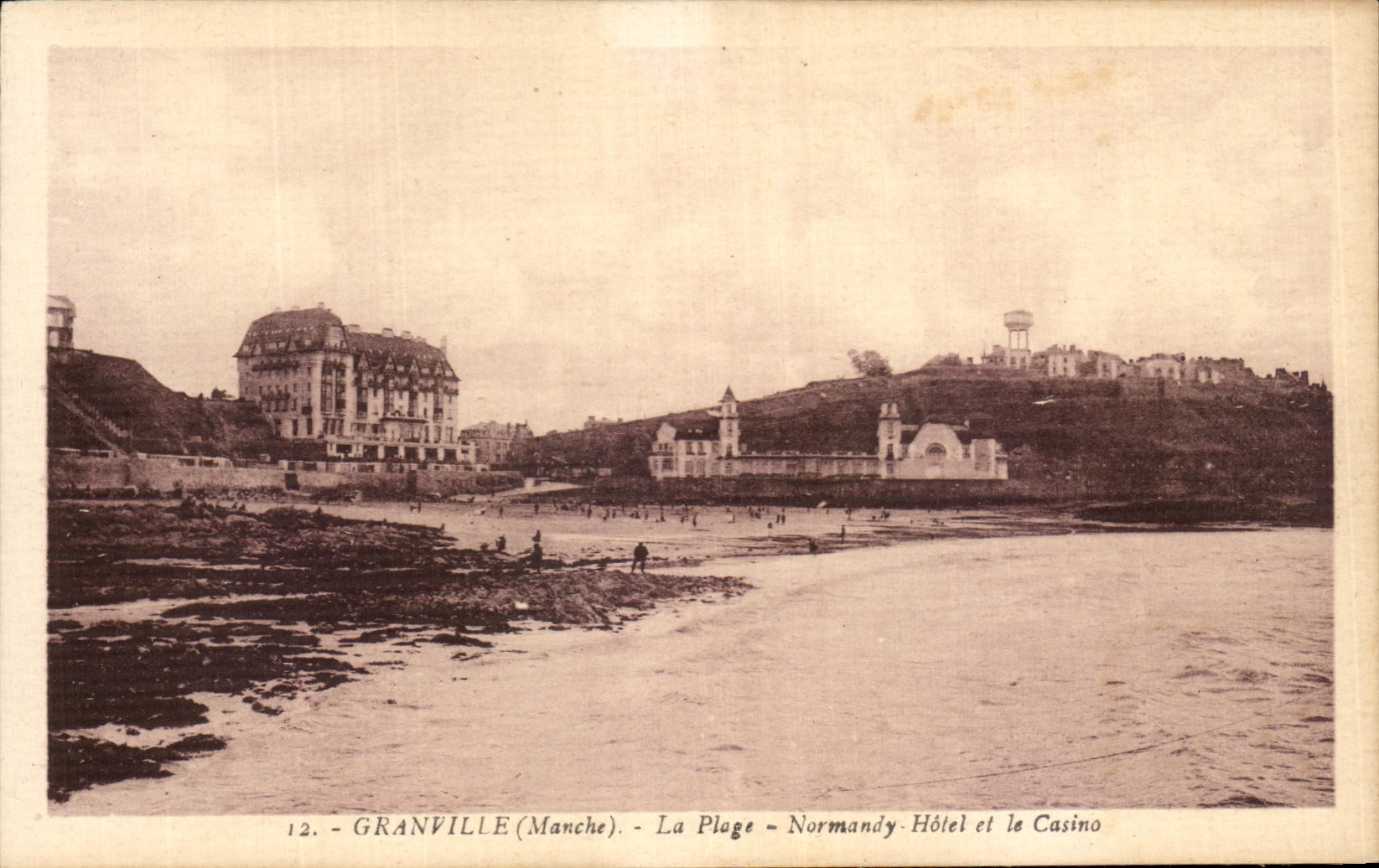 Granville (Manche) - La Plage - Normandie - Hôtel et le Casino