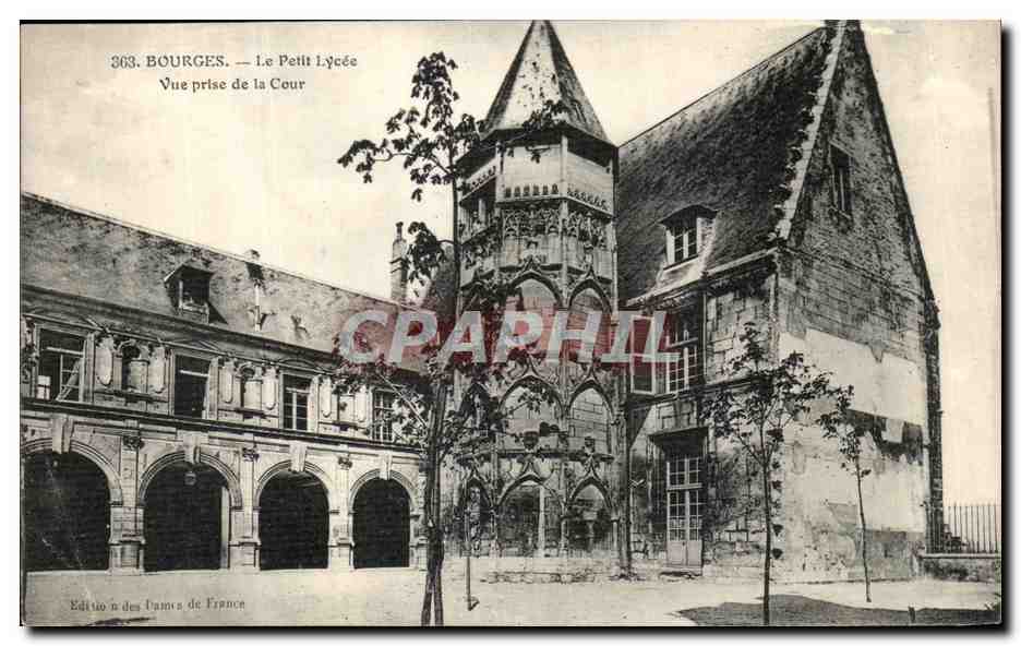 CPA Bourges Le Petit Lycee Vue Prise De La Cour