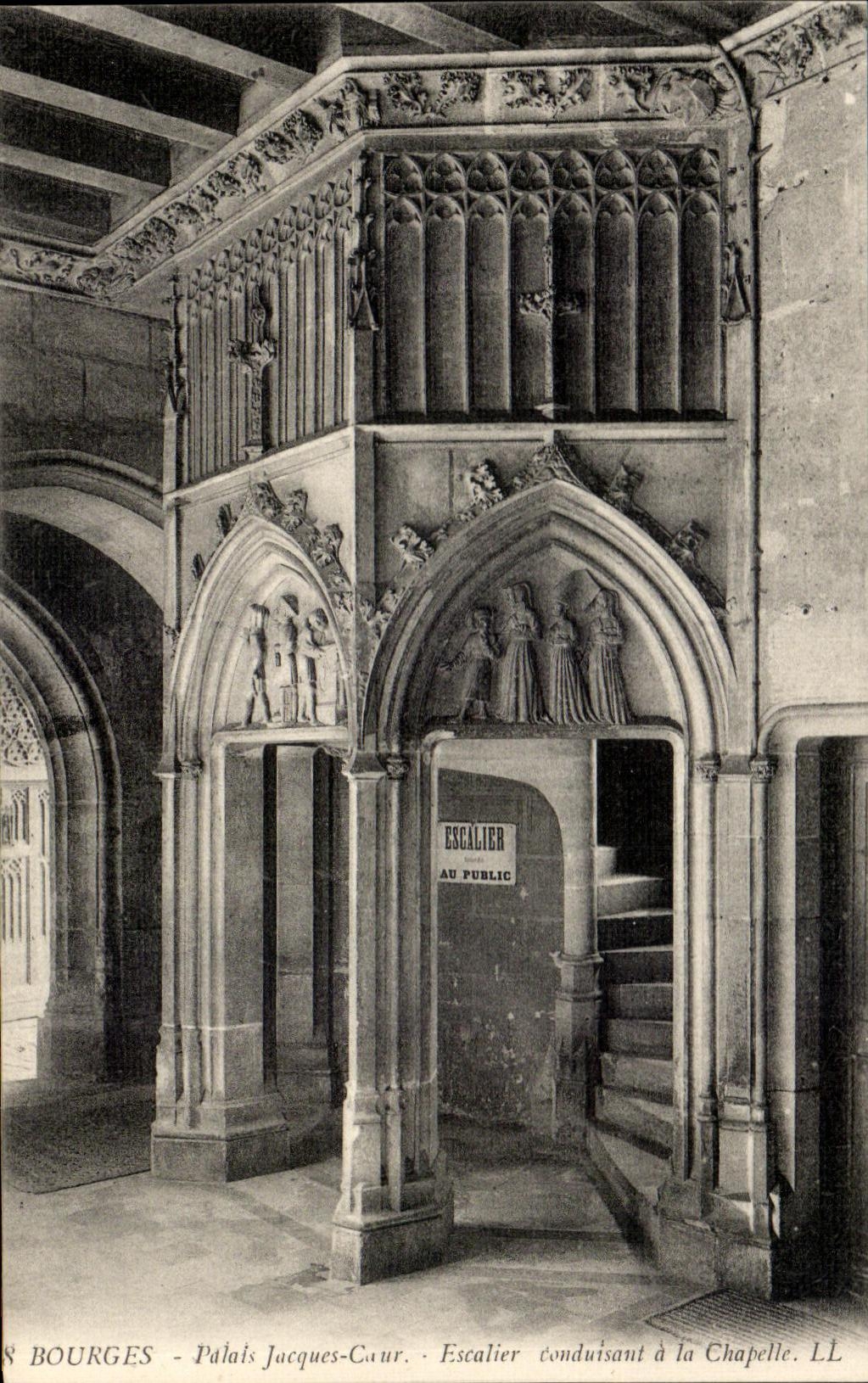 CPA Bourges Palais Jacques Coeur Escalier Conduisant A La Chapelle