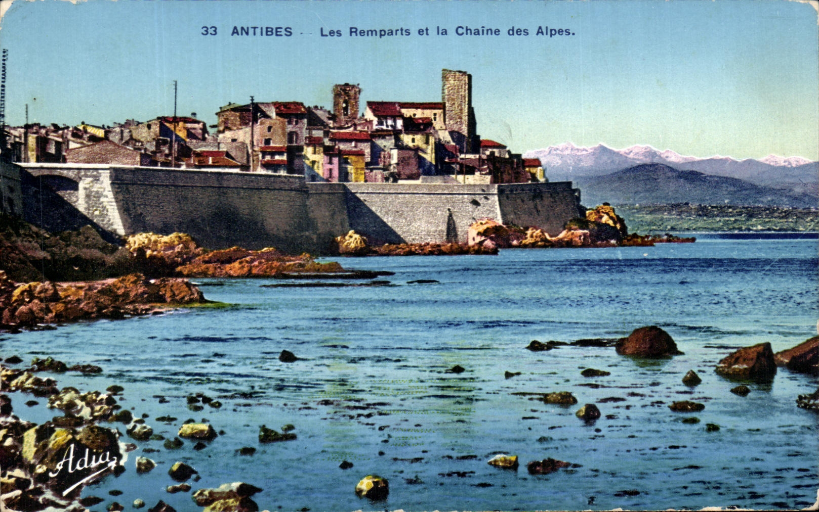 Antibes — Les Remparts et la Chaîne des Alpes — Adia