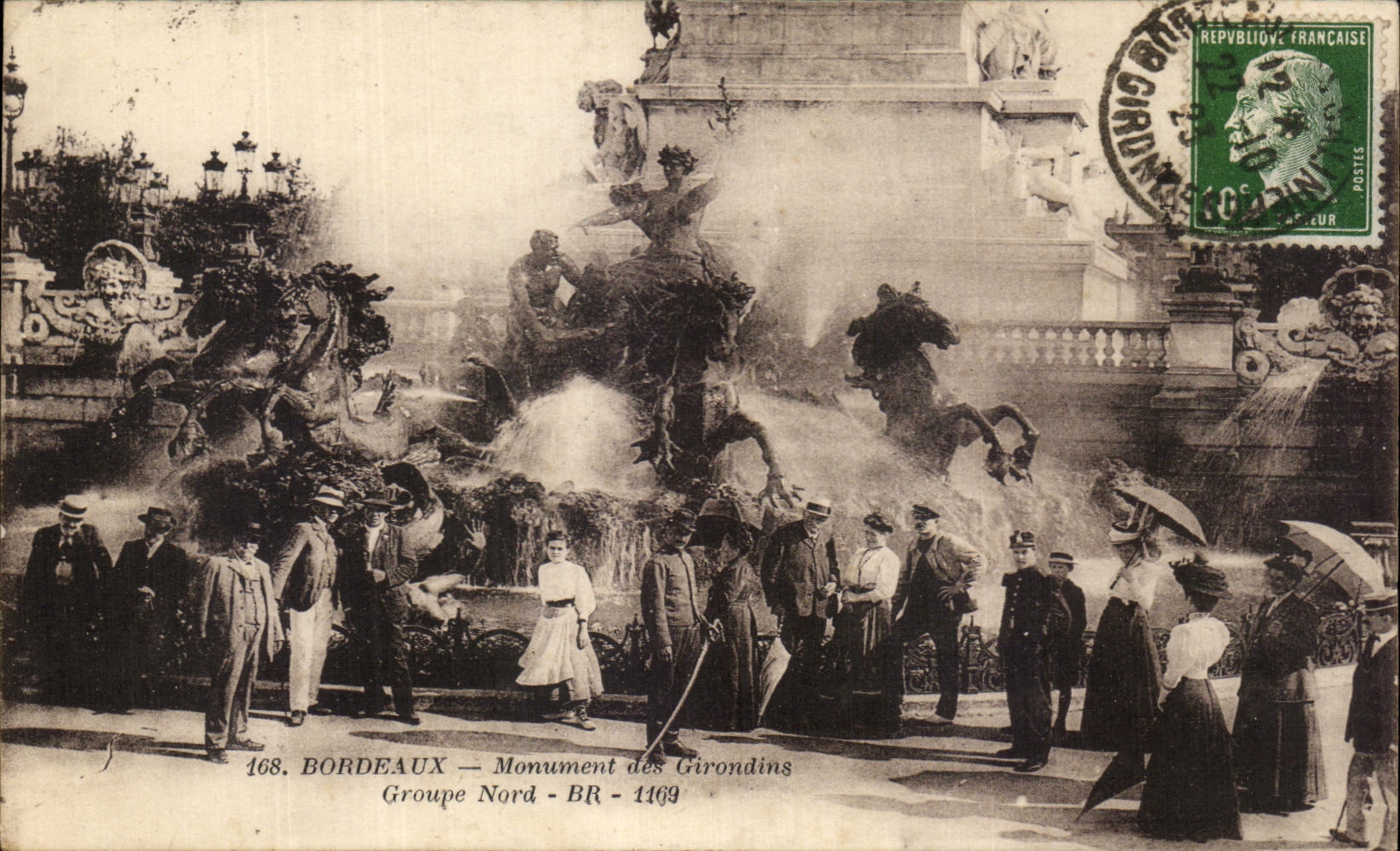 CPA Brodeaux Monument Des Girondins Groupe Nord