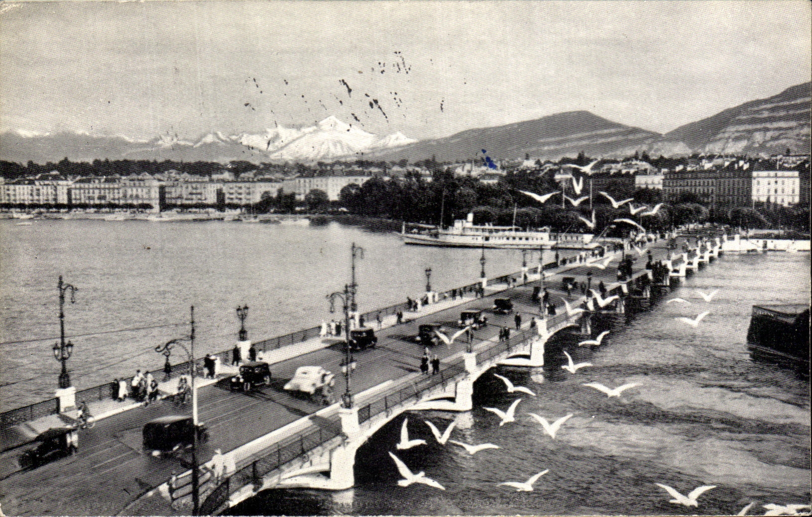 CPA Geneve Le Pont du Mt Blanc et le Mt Blanc