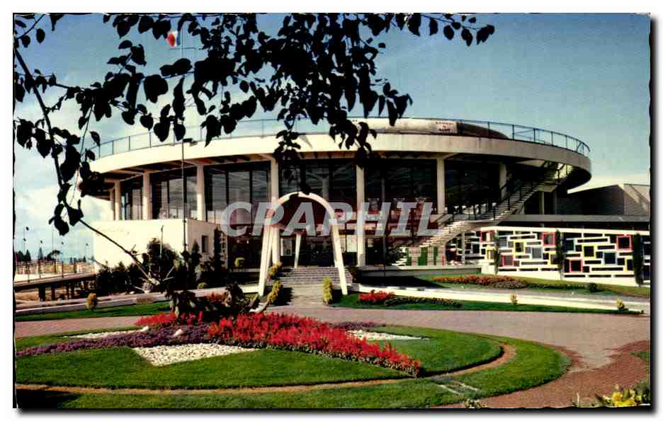 CPSM Royan La rotonde Du Casino et l'Entree