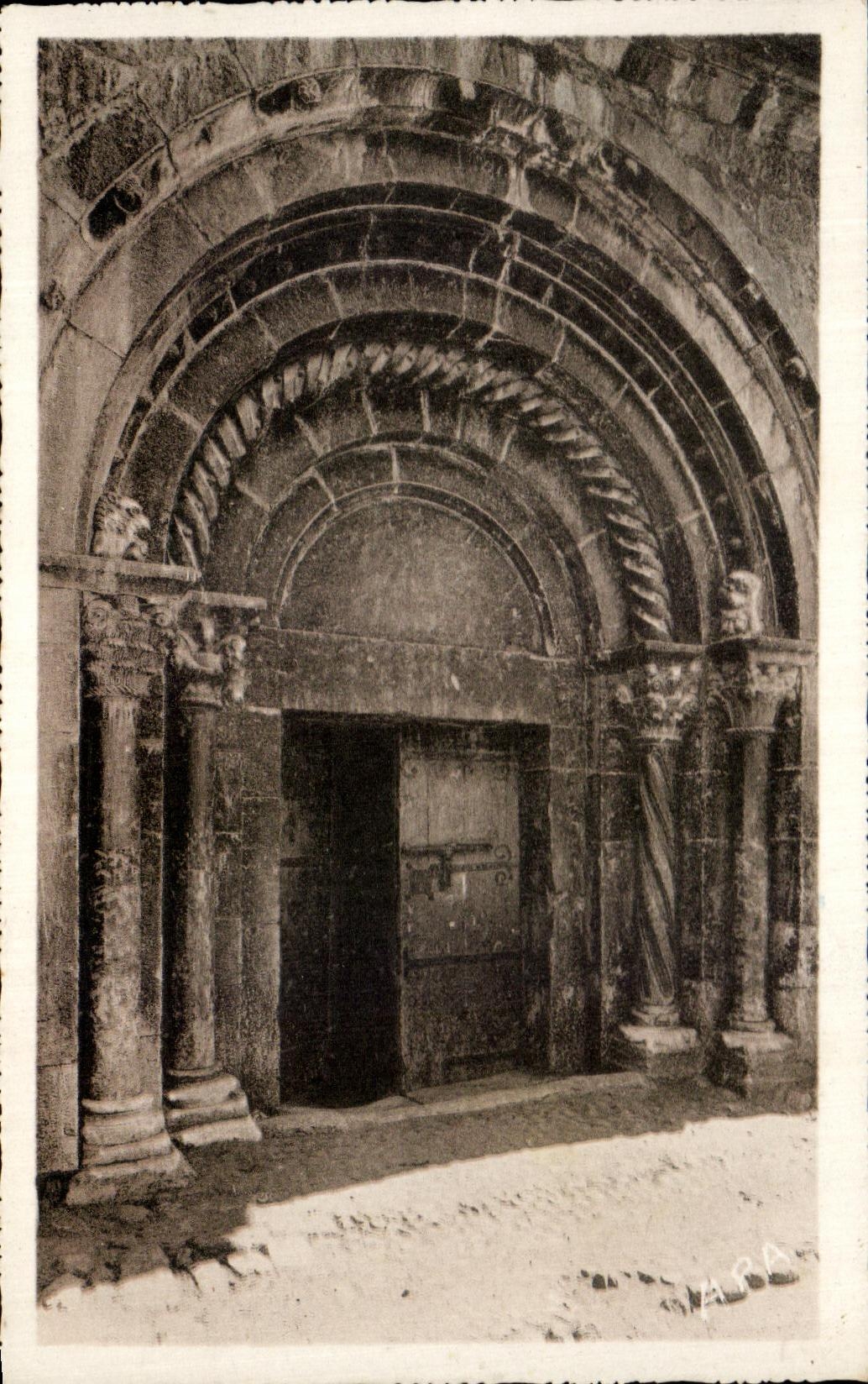 CPA Villefranche De Conflent Porte De l'Eglise