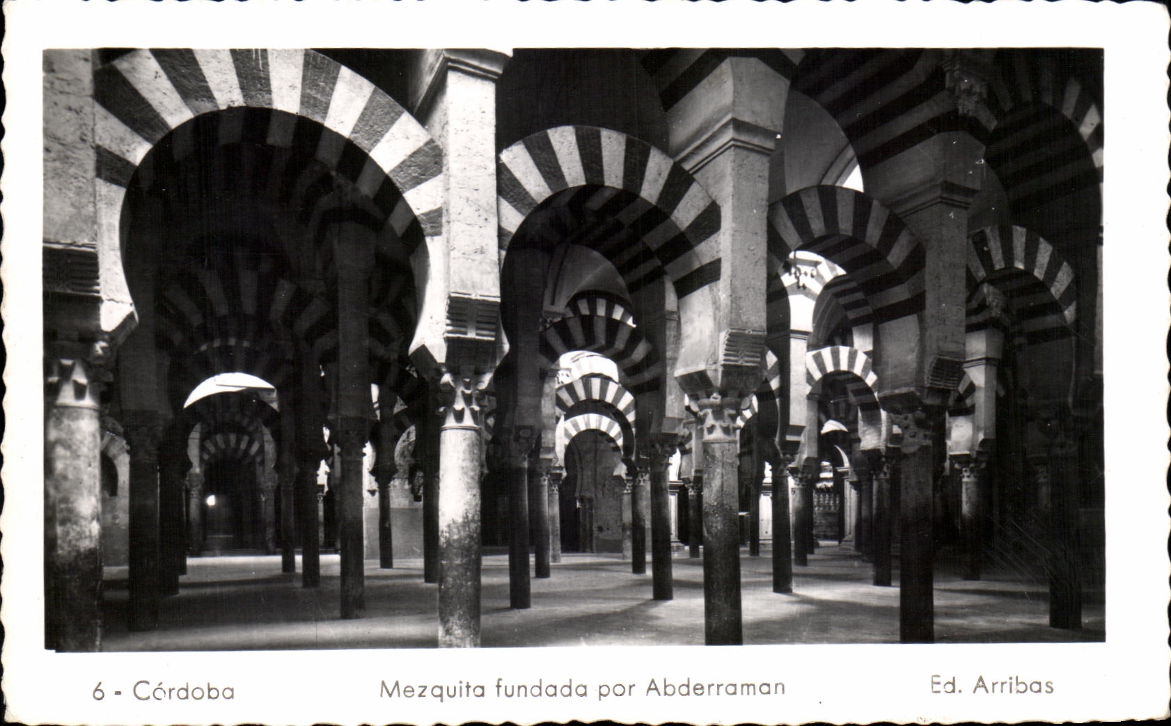 Córdoba — Mosquée fondée par Abderraman — Ed. Arribas, n°6