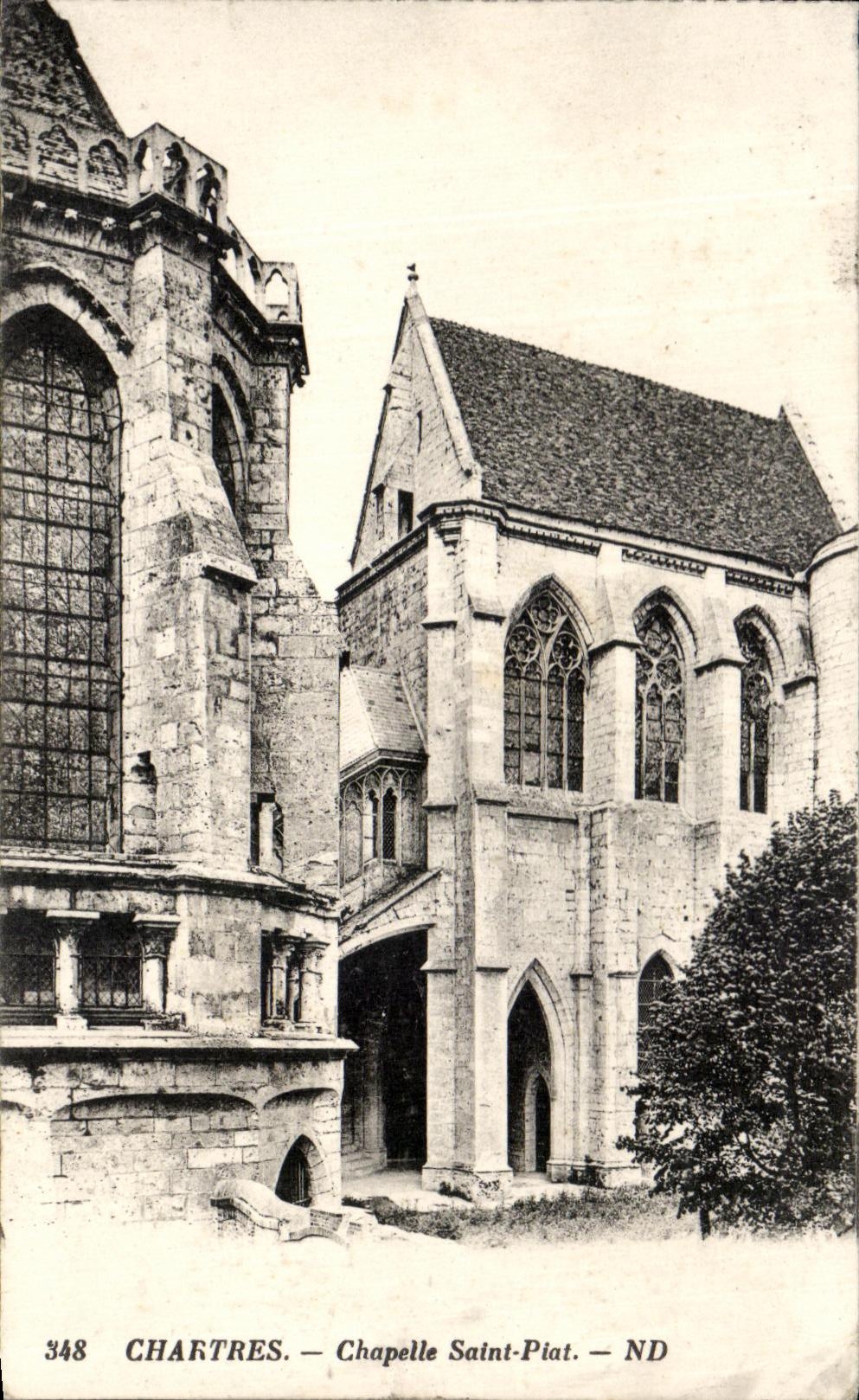 CPA Chartres Chapelle Saint Piat