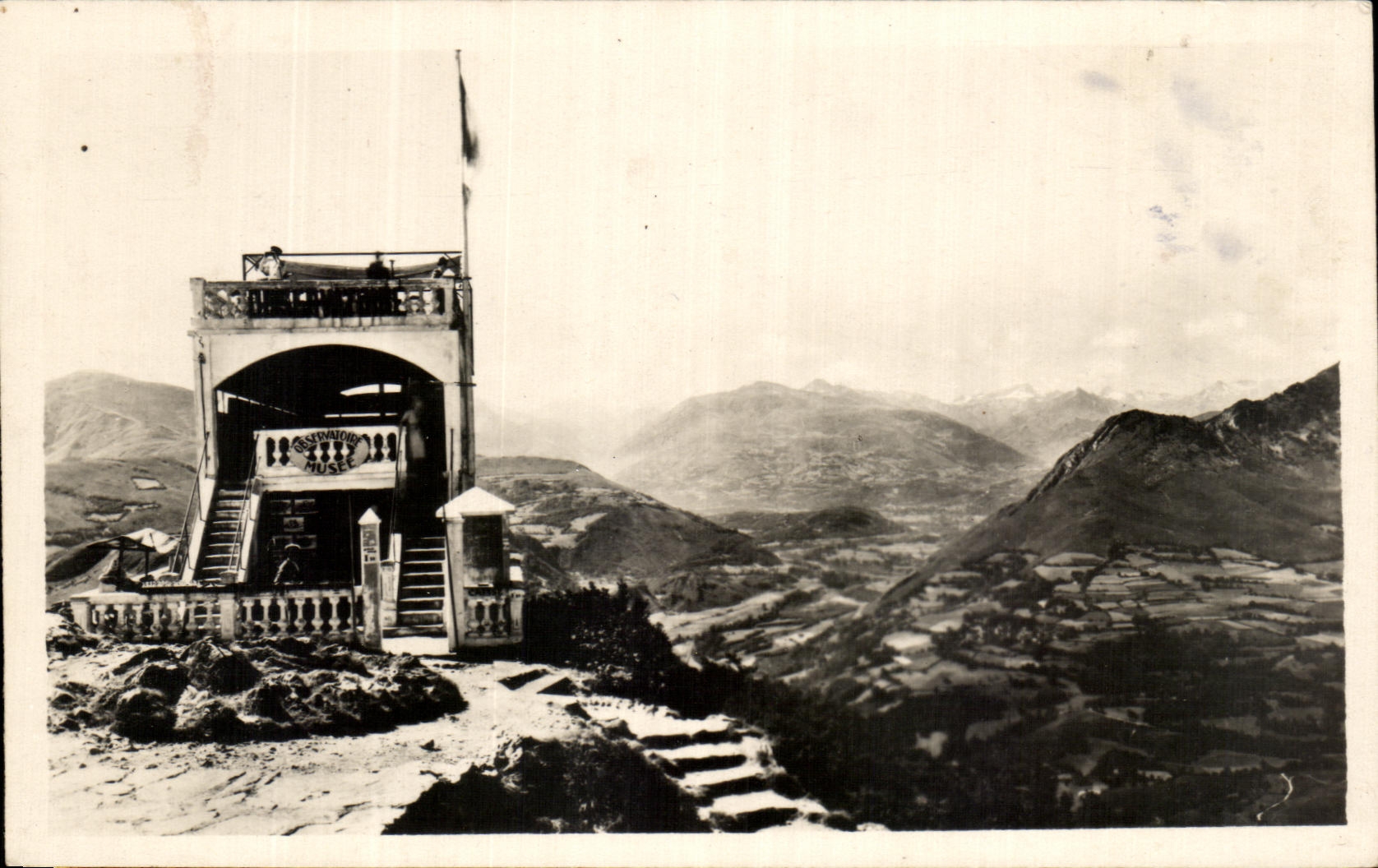 CPA Lourdes L'Obervatoire et Musee du pic du Jer 