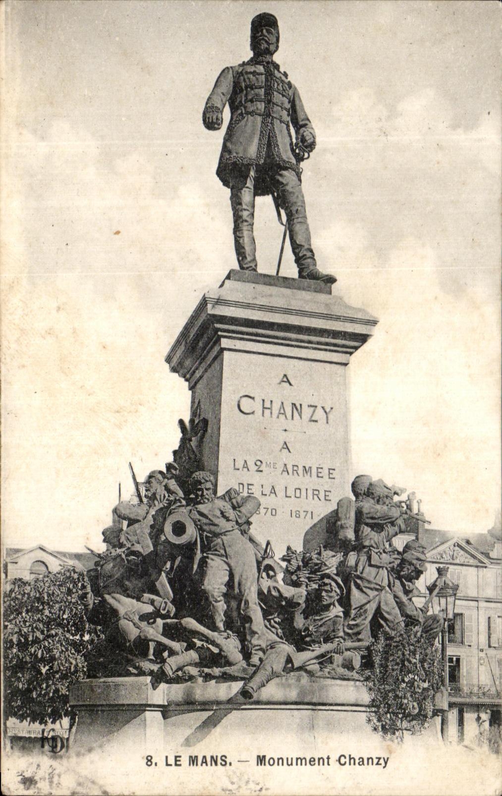 CPA Le Mans Monument Chanzy Militaria