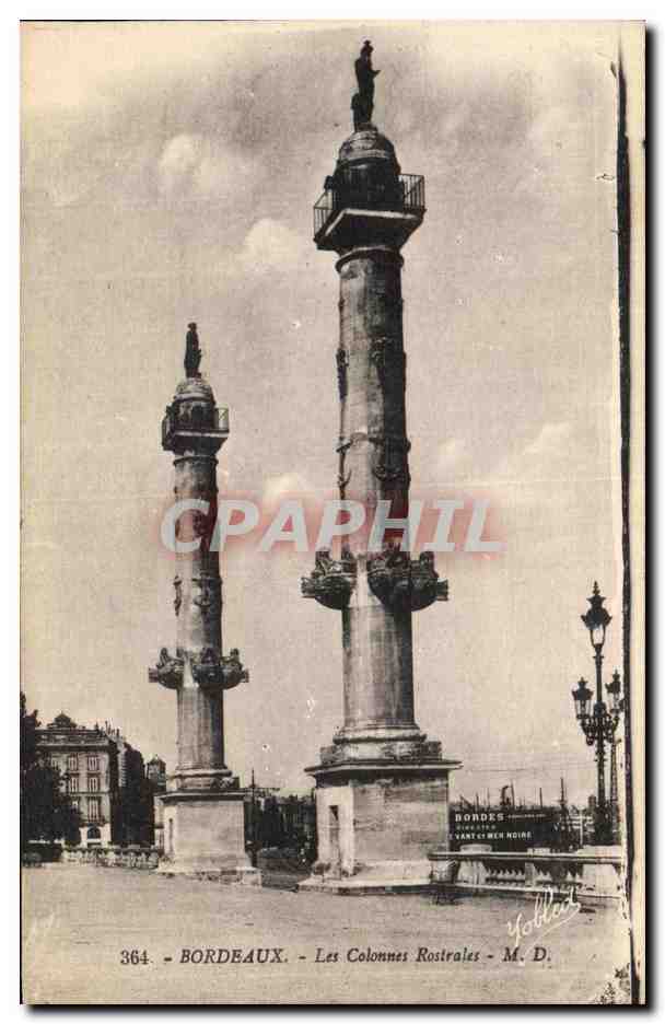 CPA Bordeaux Les Colonnes Rostrales
