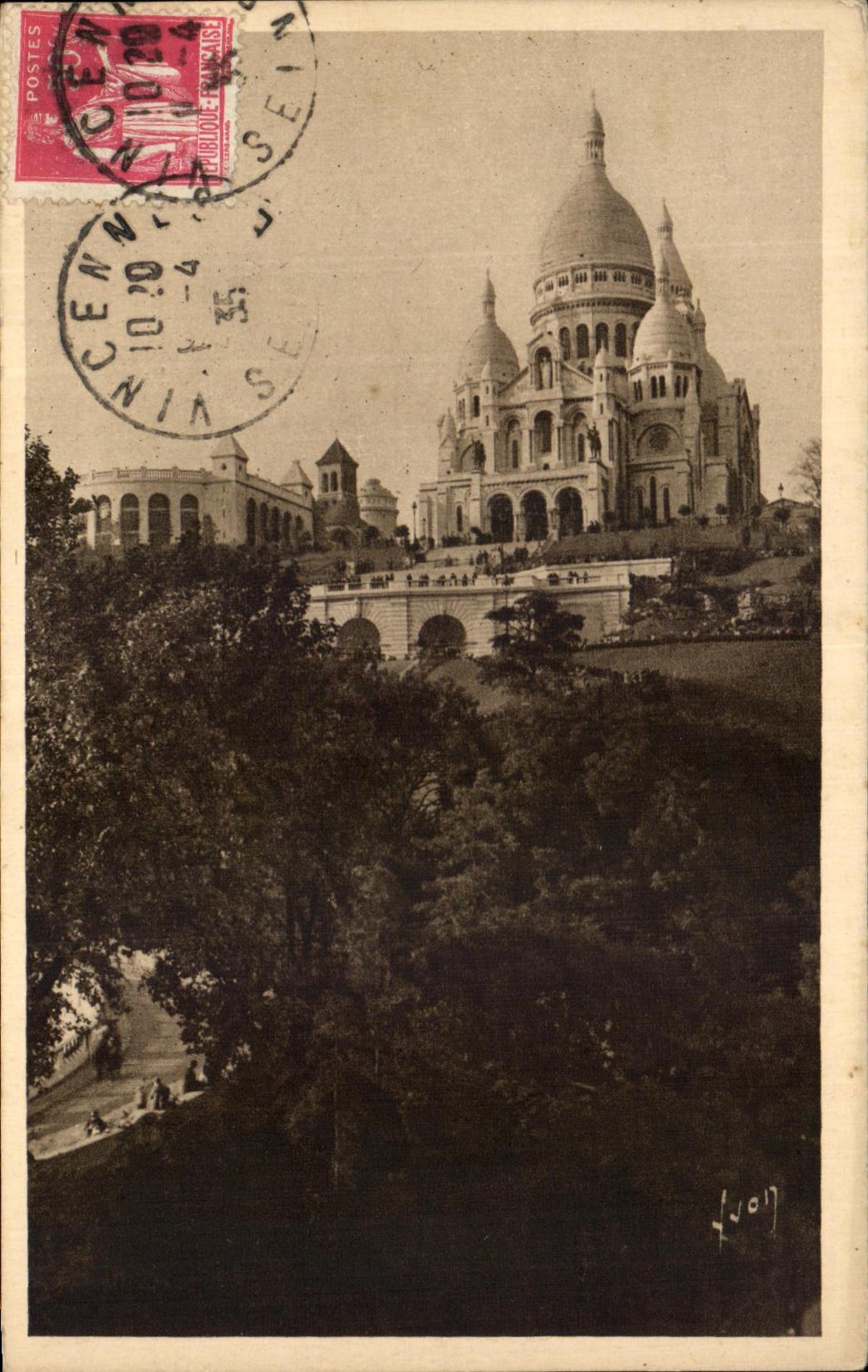CPA Paris En Flanant Basilique du Sacre Coeur de Montmartre