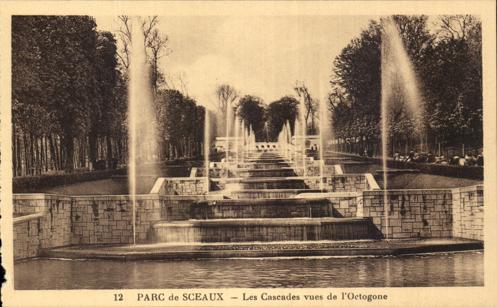 CPA Parc de Sceaux Les Cascades vues de l'Octogone
