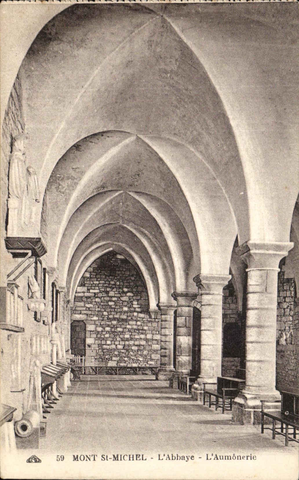 Mont-Saint-Michel - L'Abbaye - L'Aumônerie
