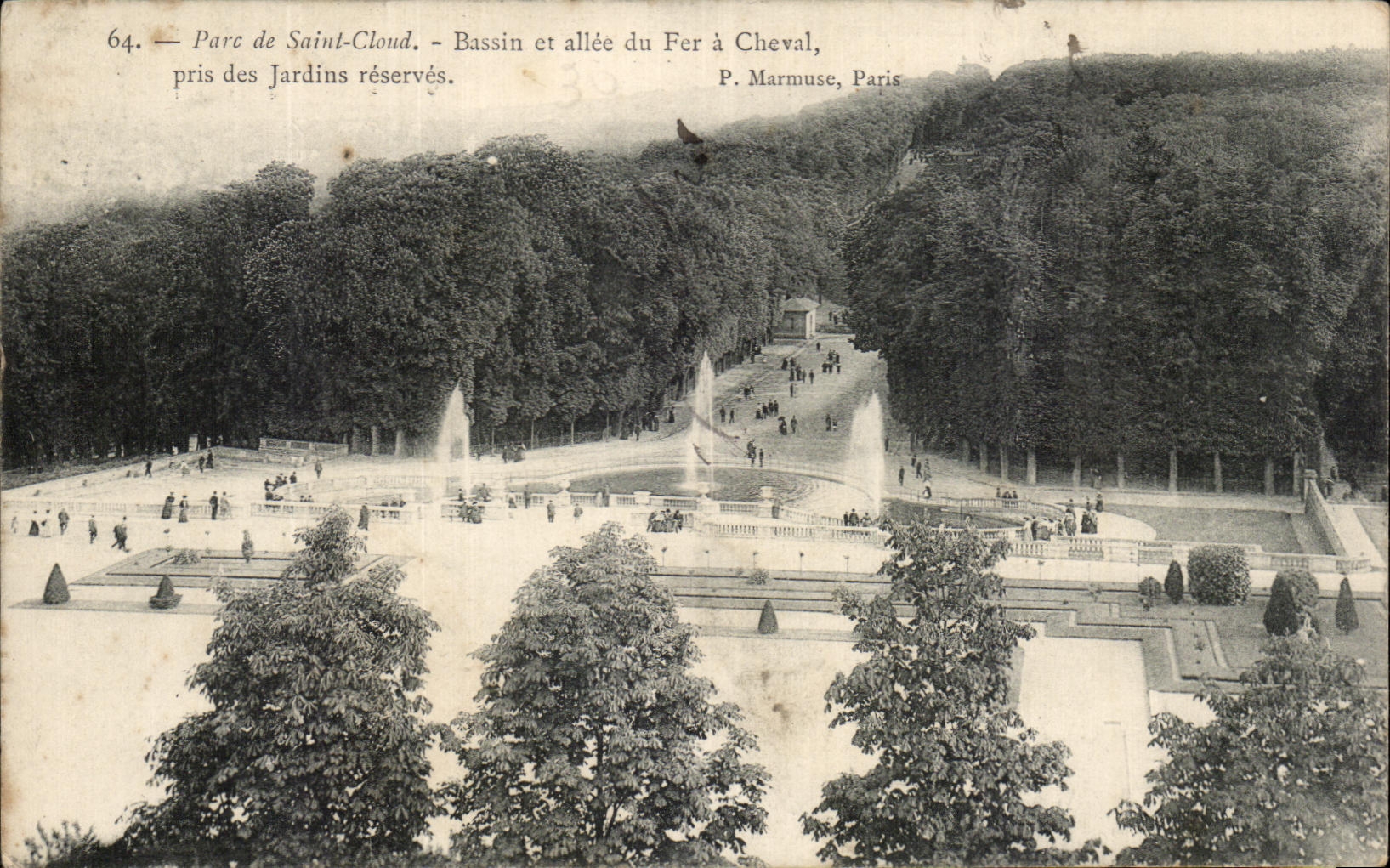 CPA Parc De Saint Cloud Bassin Et Allee Du Fer A cheval Pris Des Jardins Reserves