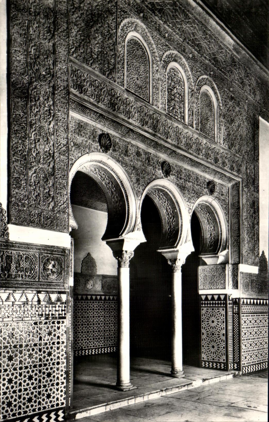 Alcazar de Séville — Dortoir des Rois Maures — détail — Héloïtia Artistica Española, n° 26