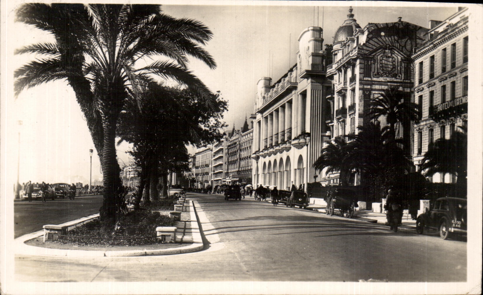 CPA Nice Le Palais de la Mediterranee