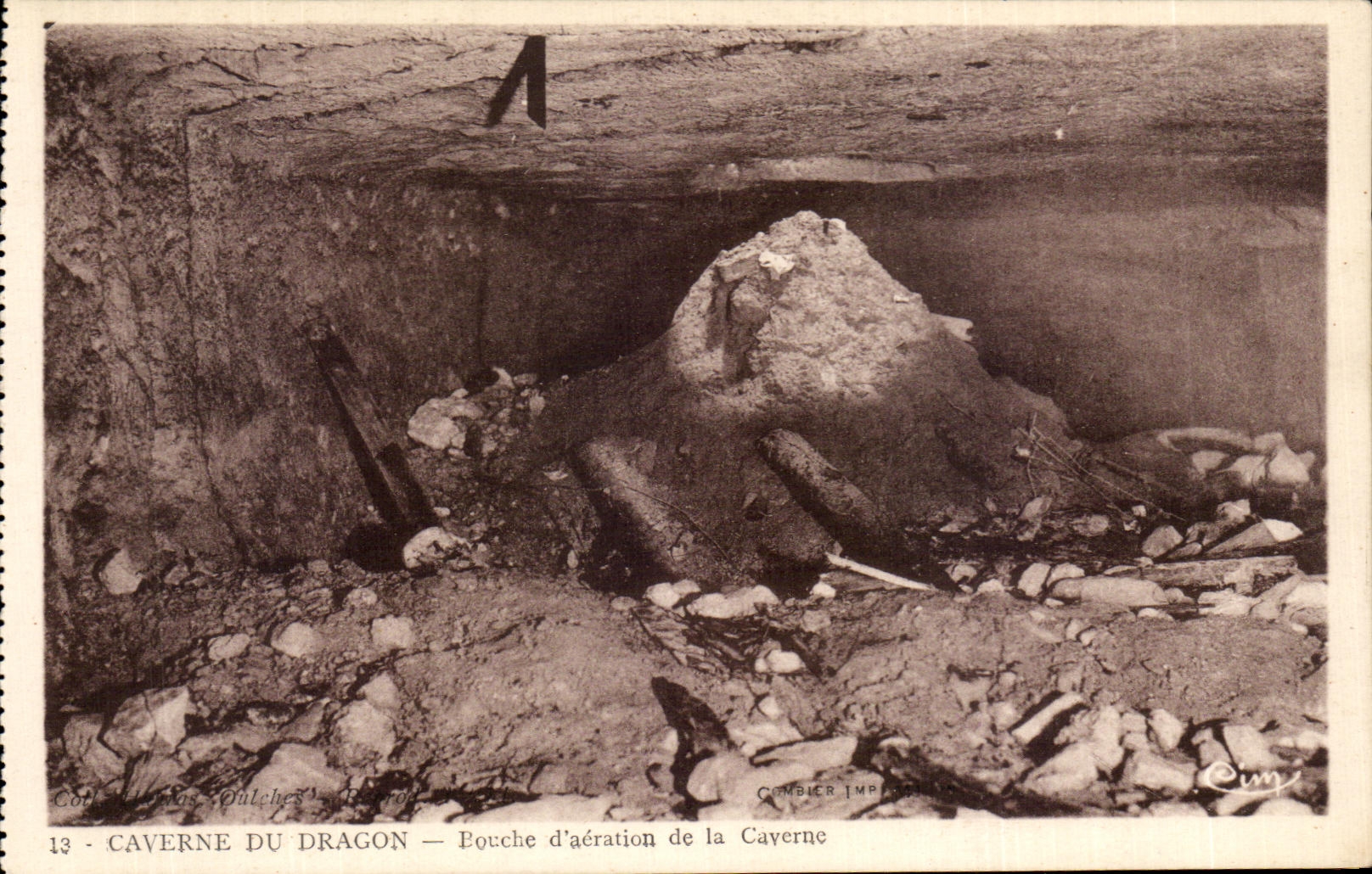 Caverne du Dragon — Pouche d'aération de la caverne — Combier Imprimeur