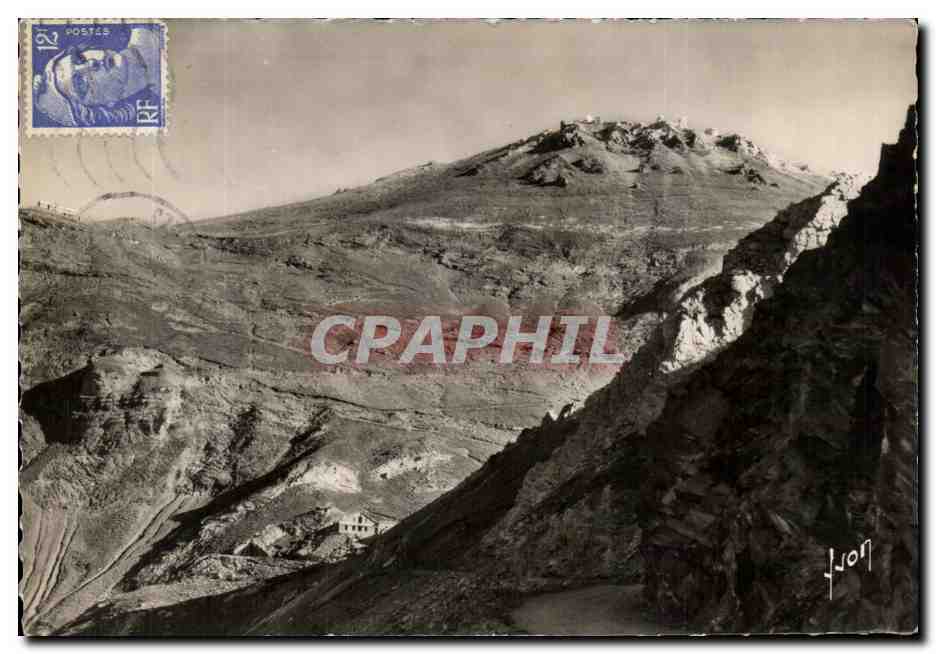 CPA Le Tourmalet Pic du Midi de Bigorre Sancourt les Laquets et l'Observatoire