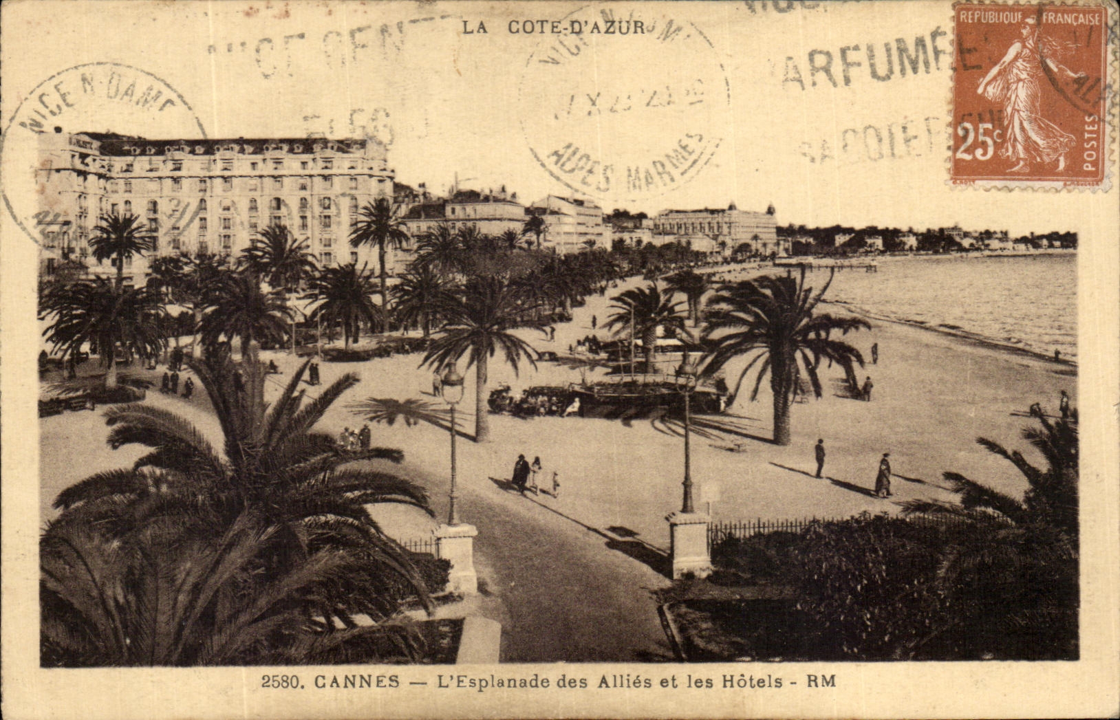 CPA Cannes L'Esplanade Des Allies Et Les Hotels