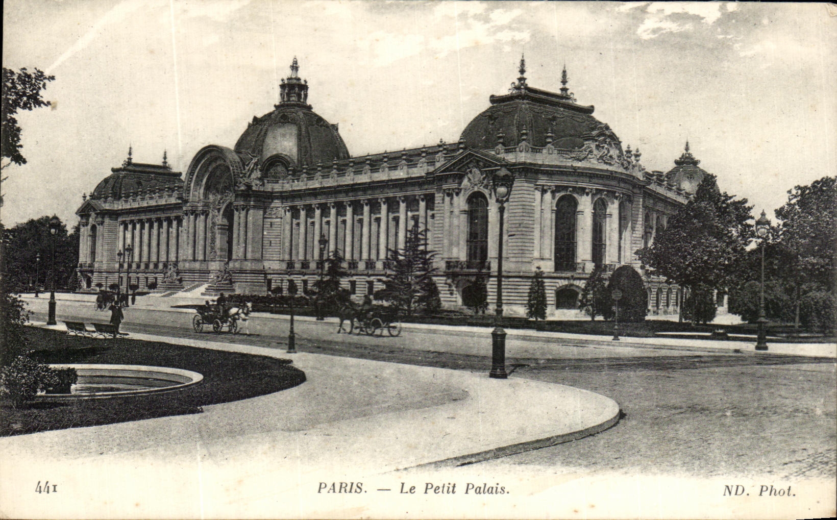 CPA Paris Le Petit Palais