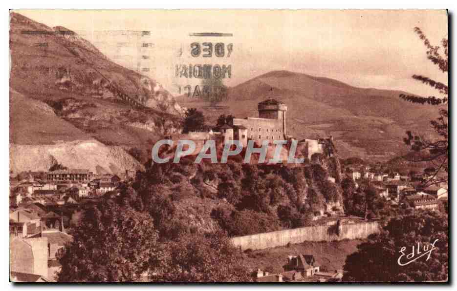 CPA Lourdes Le Chateau Fort