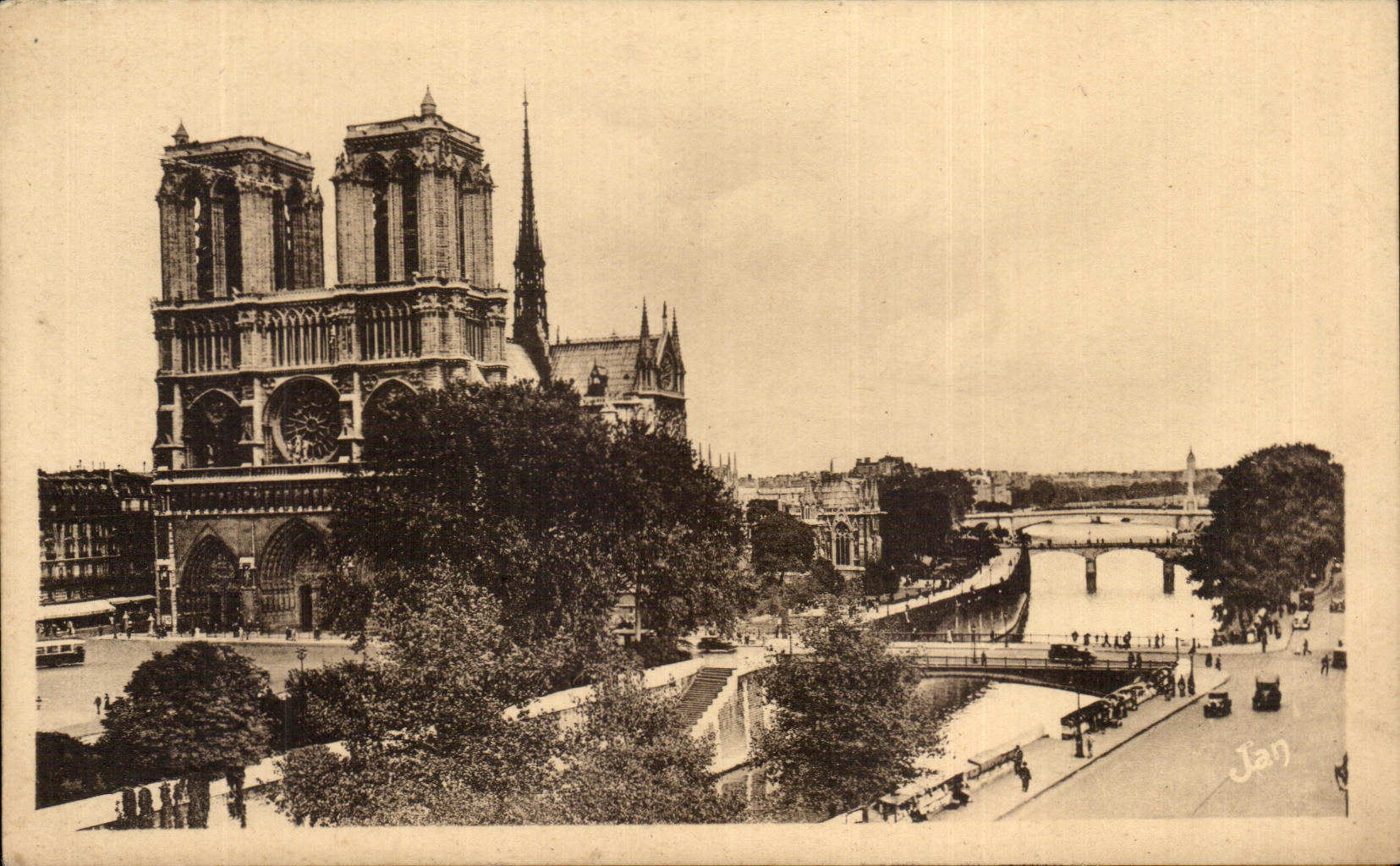 CPA Paris Vue Sur Notre Dame