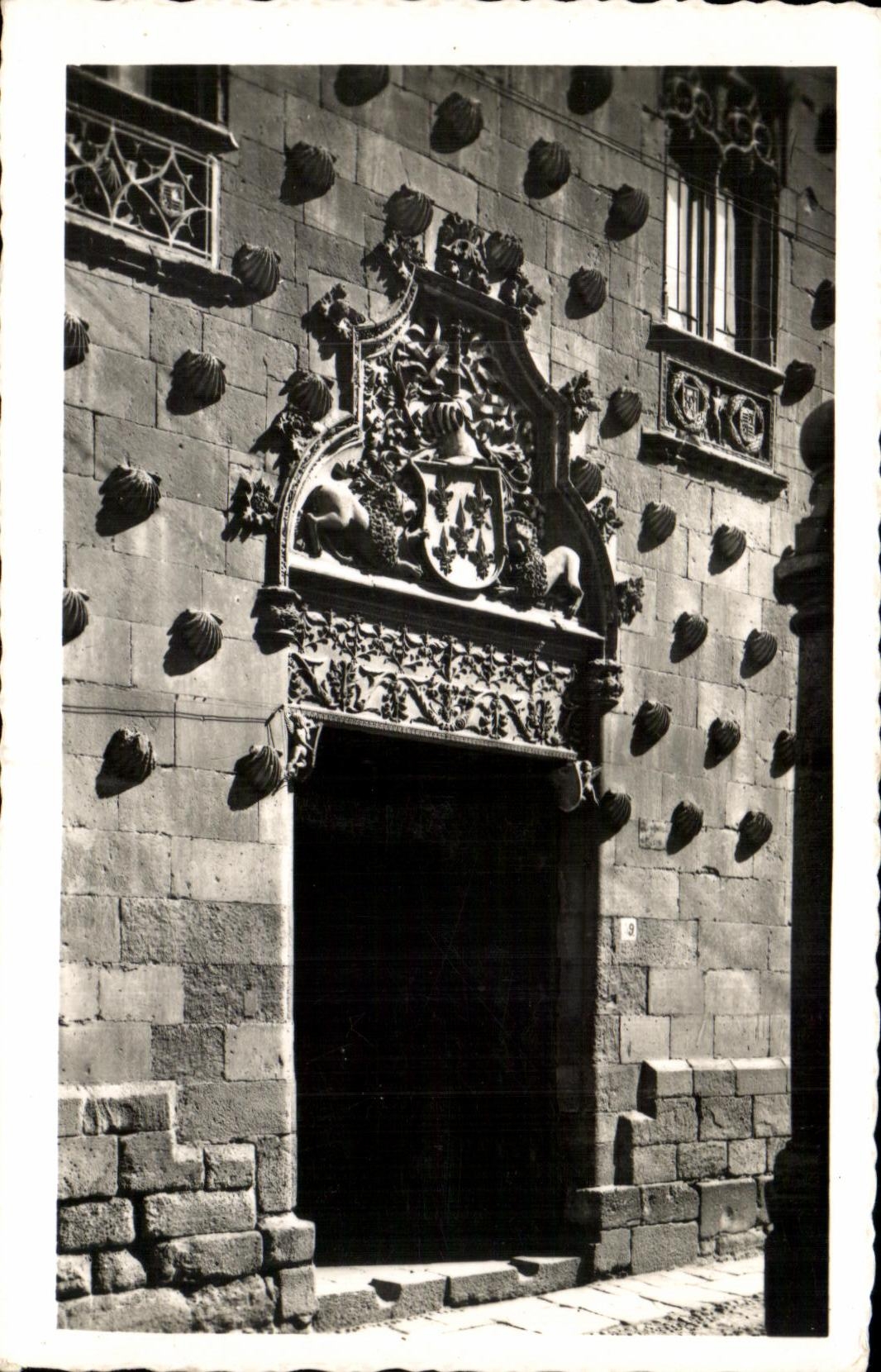 CPA Salamanaca Puerta de la Casa de los Conchos 