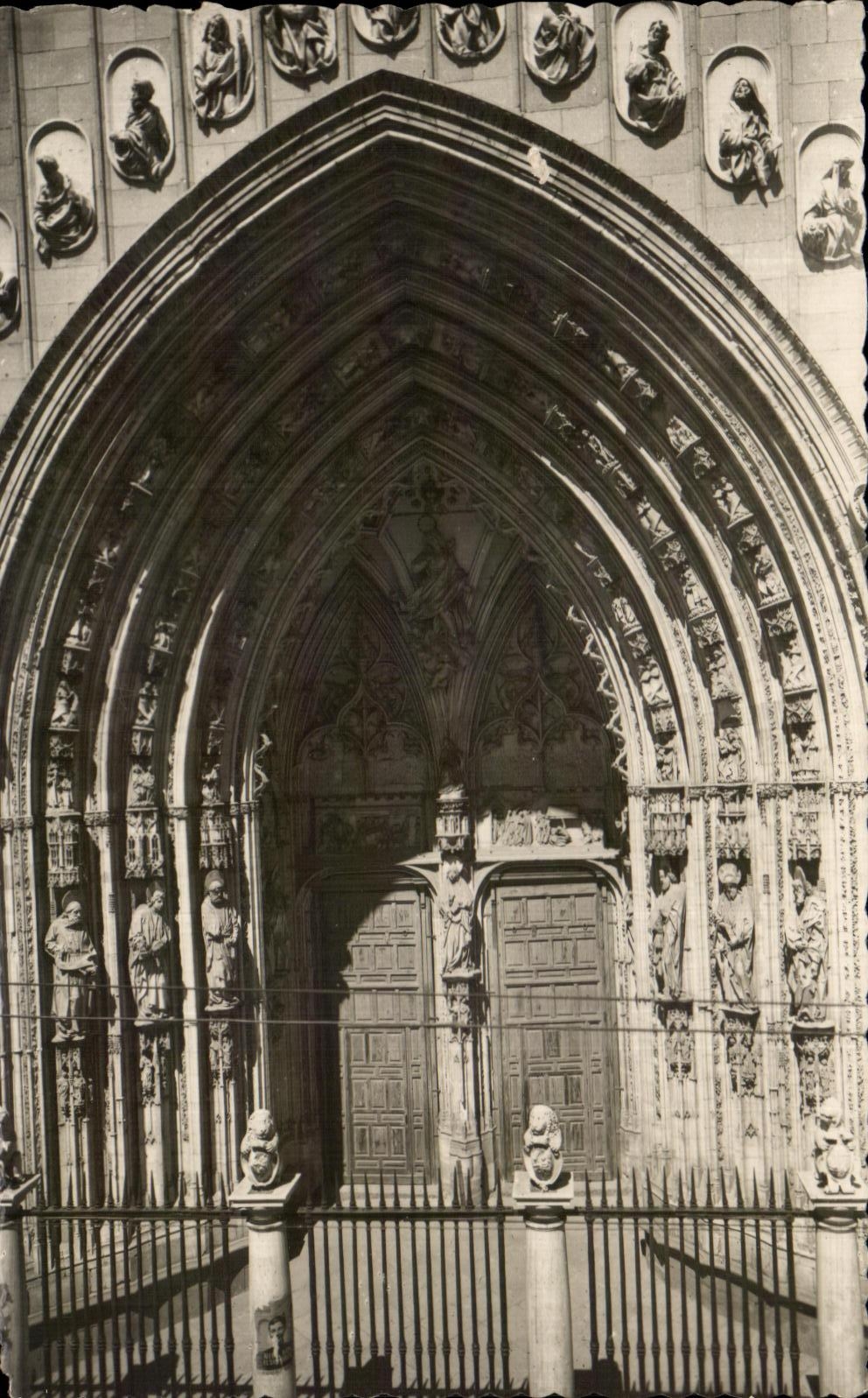 CPA Toledo Puerta De Los Leones De La Catedral