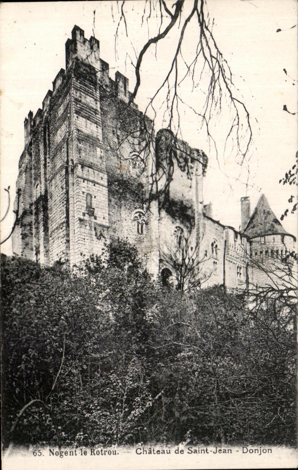 Nogent-le-Rotrou — Château de Saint-Jean - Donjon