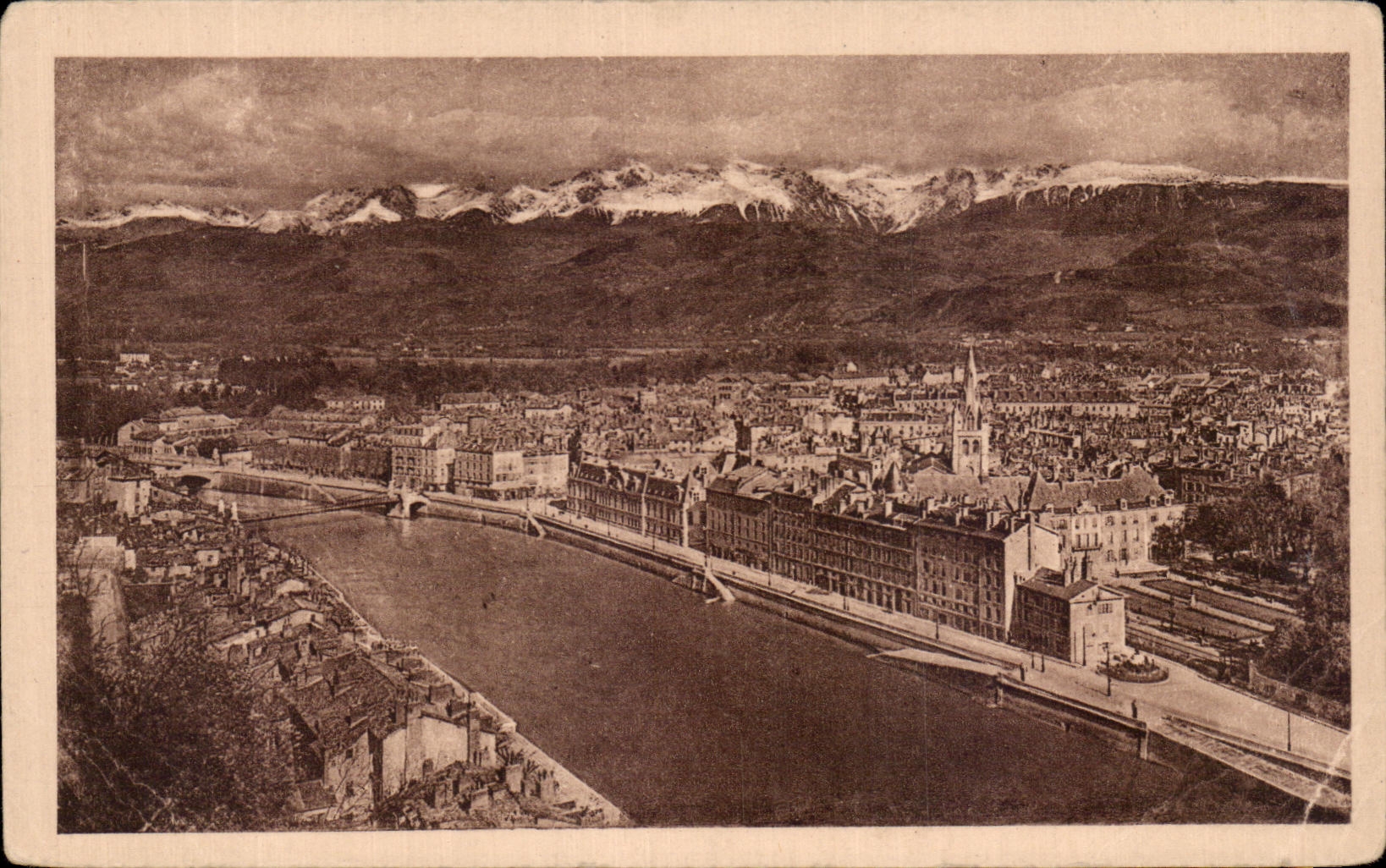 CPA Grenoble Panorama Vue Generale Et La Chaine Des Alpes