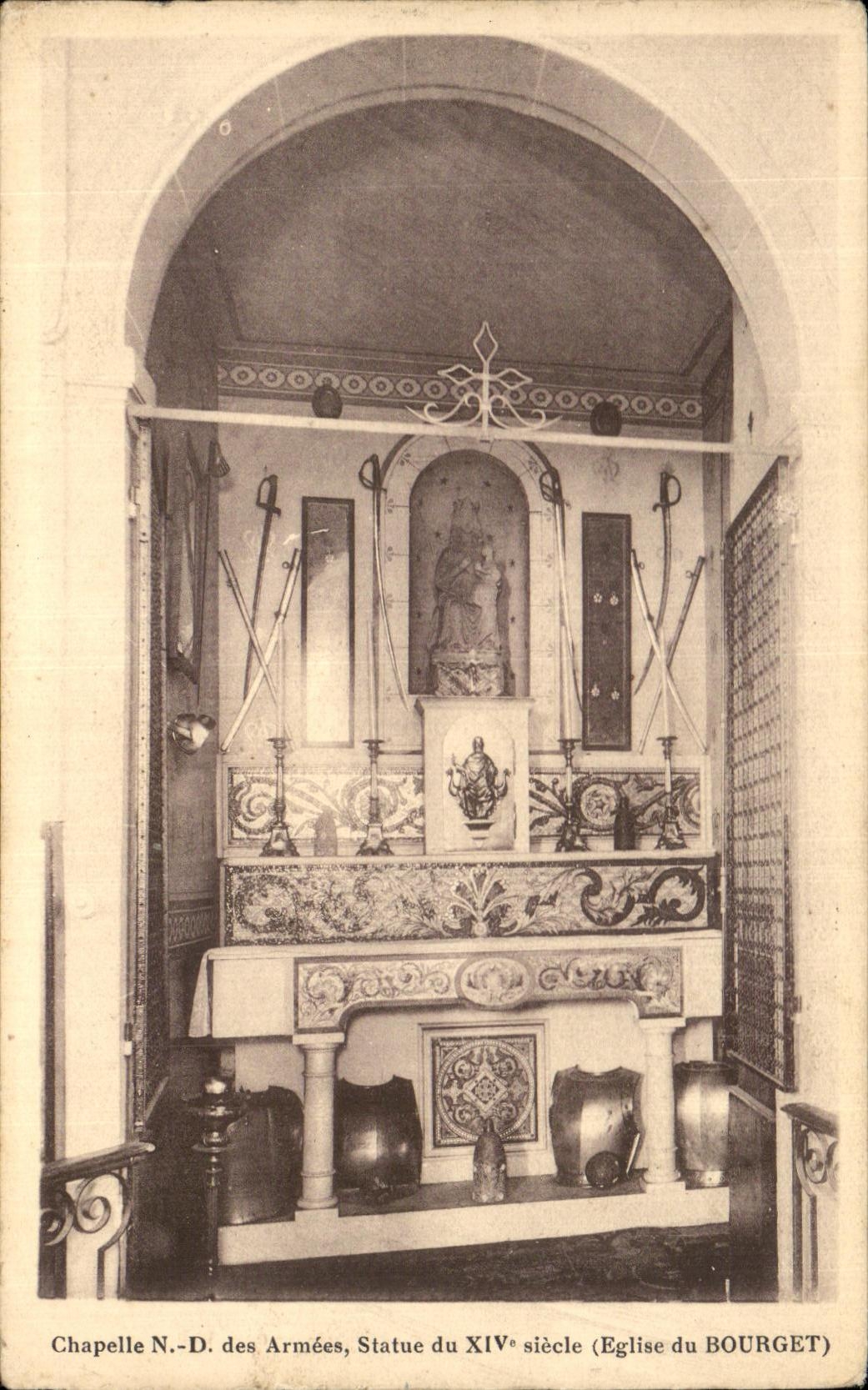 CPA Chapelle des Armees Statue du Eglise du Bourget Militaria