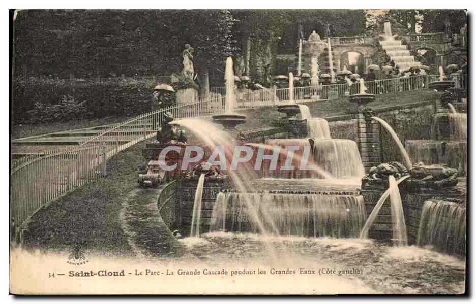 CPA Saint Cloud Le Parce la Grande Cascade pendant les Grandes Eaux