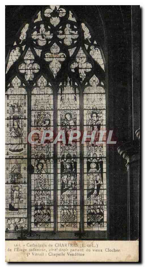 CPA Cathedrale de Chartres de I'Etage inferreur cote droit