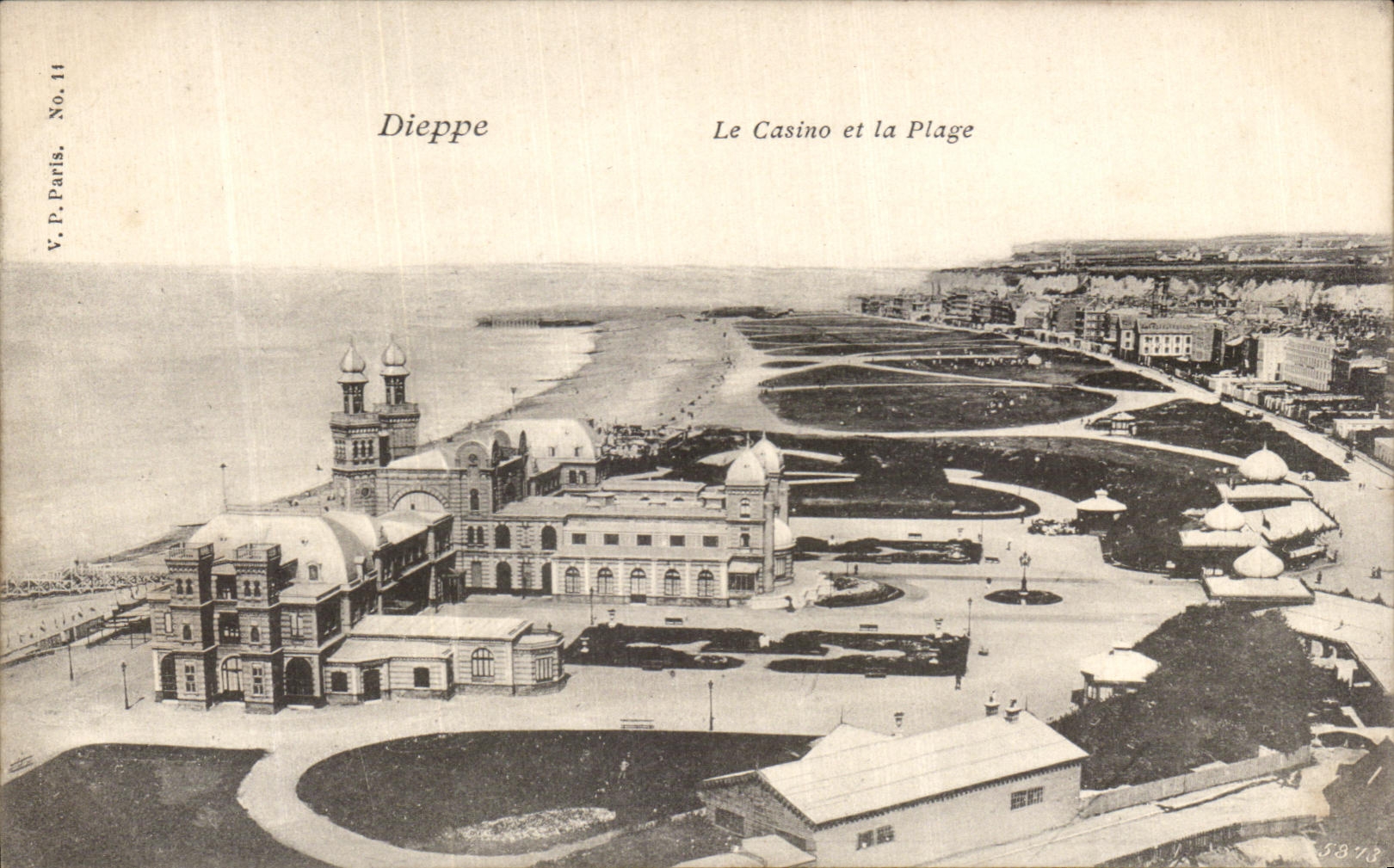 CPA Dieppe Le Casino et La Plage