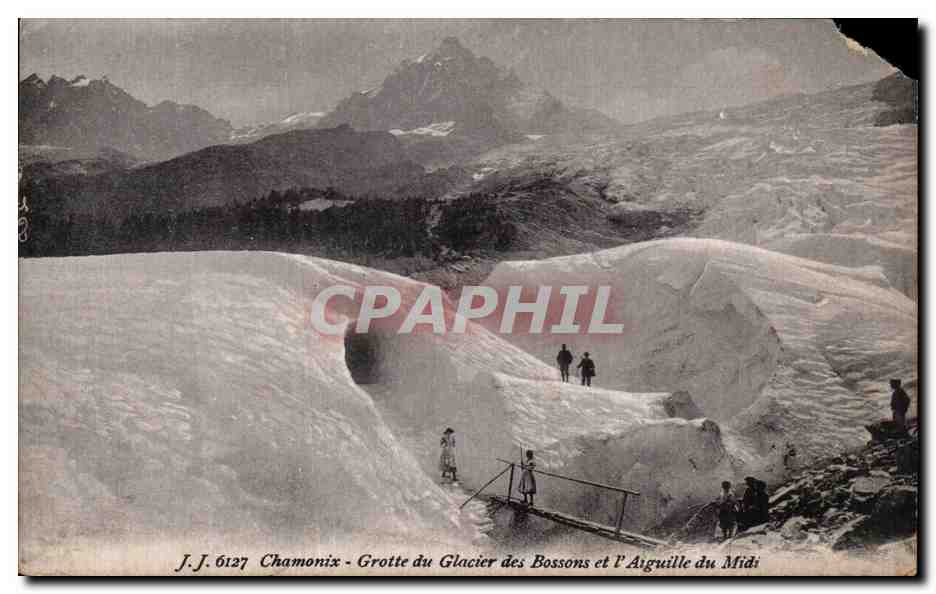 CPA Chamonix Grotte du Glacier des Bossons et l'Aiguille du Midi Alpinisme